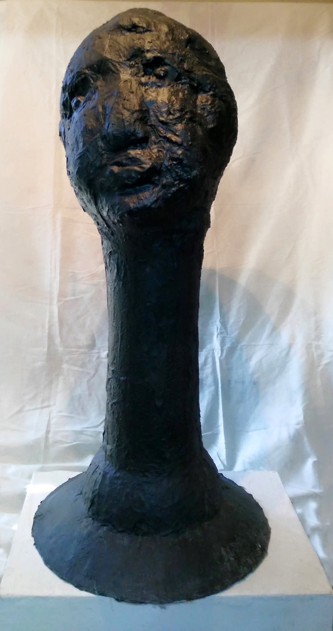 Yo me quedo (escultura) — Víctor Alexis Puig López