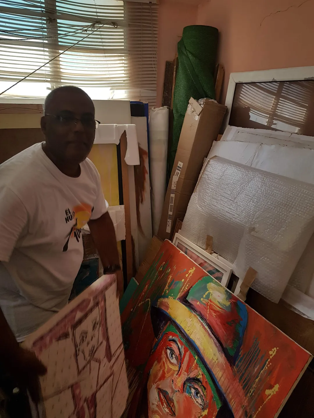 Víctor Alexis Puig en su taller de La Habana — vista 5